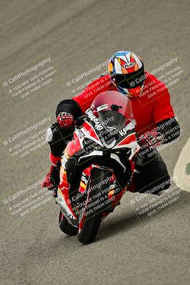 media/Nov-22-2025-2WTD (Sat) [[7eb050eb5f]]/B Group/Session 1 (Bowl Exit)/